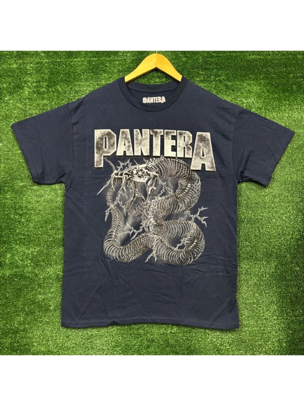 Pantera Skeletal Snake Thrash Metal Band T-Shirt Size Large
